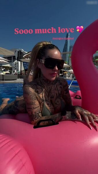 Leoni "Barbie" Baltz