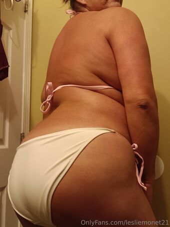 lesliemonet21 Çıplak Sızıntıları OnlyFans Fotoğraf 27