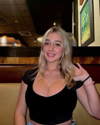 Lexi Ray Çıplak Sızıntıları OnlyFans Fotoğraf 22