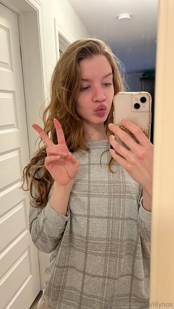 lilynox Çıplak Sızıntıları OnlyFans Fotoğraf 33
