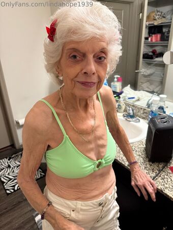 lindahope1939 Çıplak Sızıntıları OnlyFans Fotoğraf 77