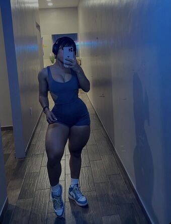 Linnnna Linnnna Çıplak Sızıntıları OnlyFans Fotoğraf 4