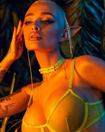 Liya Odesskaya Çıplak Sızıntıları OnlyFans Fotoğraf 14