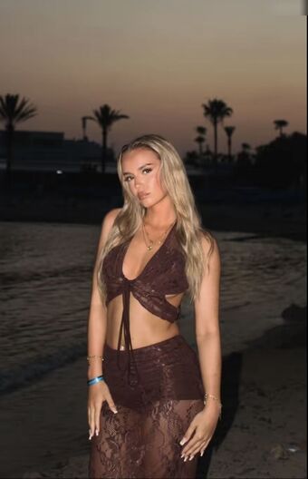 Loa Çıplak Sızıntıları OnlyFans Fotoğraf 8