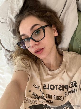 lolabrain Çıplak Sızıntıları OnlyFans Fotoğraf 8