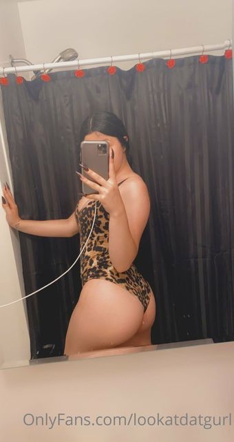 lookatdatgurl