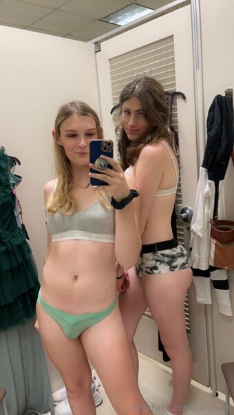 lucyaura Çıplak Sızıntıları OnlyFans Fotoğraf 28