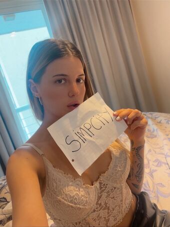 LuluCherry Çıplak Sızıntıları OnlyFans Fotoğraf 6
