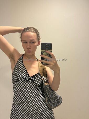m00nscorpio