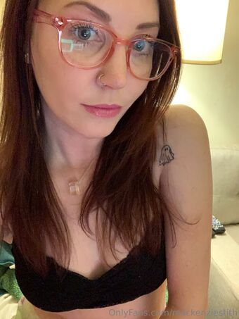 mackenziestith Çıplak Sızıntıları OnlyFans Fotoğraf 88