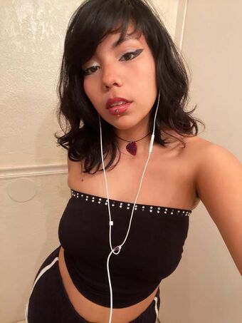 makeoutradio Çıplak Sızıntıları OnlyFans Fotoğraf 27