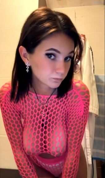 Manon Charneau