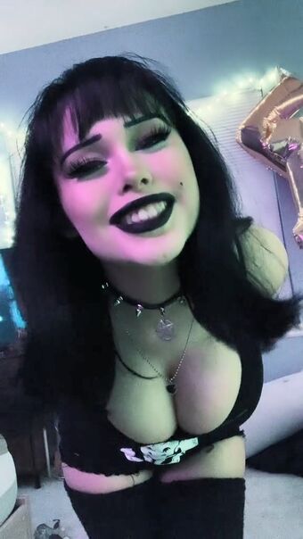 mariana_labruja