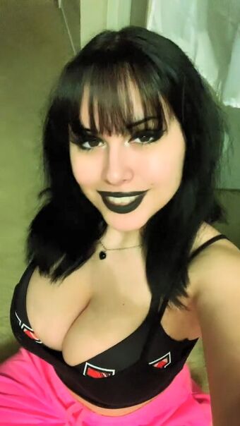 mariana_labruja