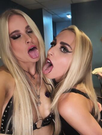 Marisa Rodriguez Singer Çıplak Sızıntıları OnlyFans Fotoğraf 12