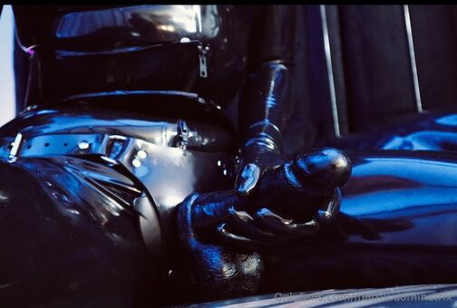 Matrix Dominatrix