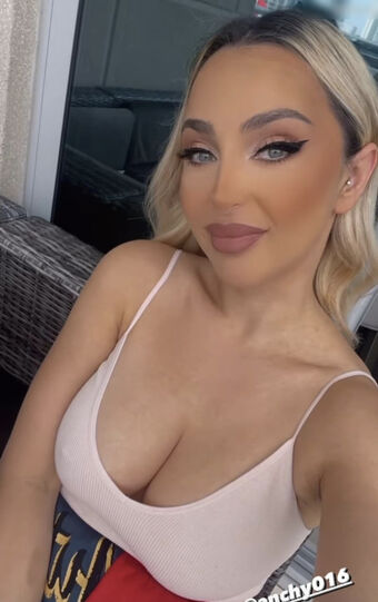 Maya berovic Çıplak Sızıntıları OnlyFans Fotoğraf 10