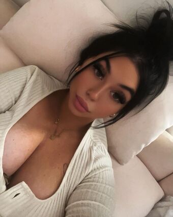 Mbou_ Çıplak Sızıntıları OnlyFans Fotoğraf 2