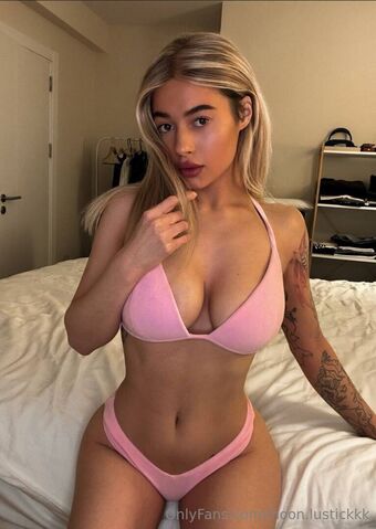 medison Çıplak Sızıntıları OnlyFans Fotoğraf 2