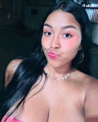 Meredith Rem Çıplak Sızıntıları OnlyFans Fotoğraf 2