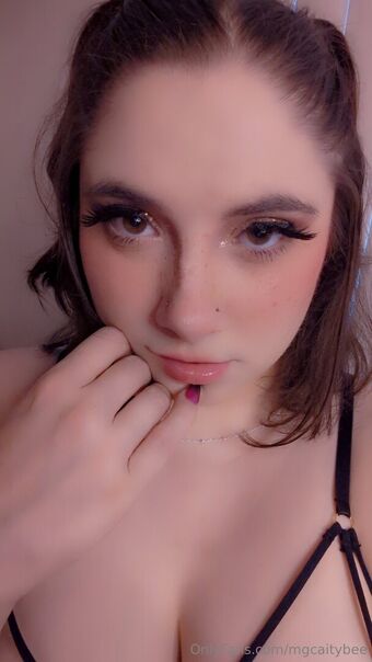 mgcaitybee Çıplak Sızıntıları OnlyFans Fotoğraf 9