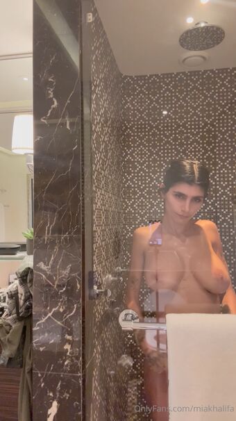 Mia Khalifa Çıplak Sızıntıları OnlyFans Fotoğraf 2156