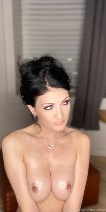 MiaRose