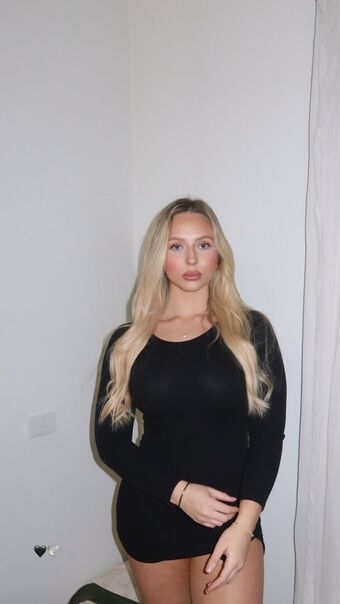 miekexsch Çıplak Sızıntıları OnlyFans Fotoğraf 24