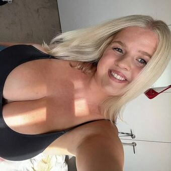Mikaela Çıplak Sızıntıları OnlyFans Fotoğraf 40