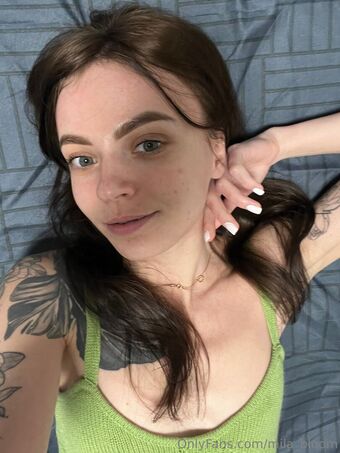 mila bloom