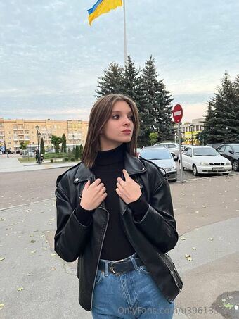 mini_dashunka Çıplak Sızıntıları OnlyFans Fotoğraf 3