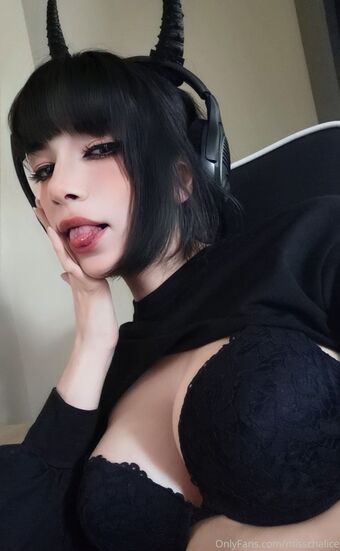 Misschalice Çıplak Sızıntıları OnlyFans Fotoğraf 9