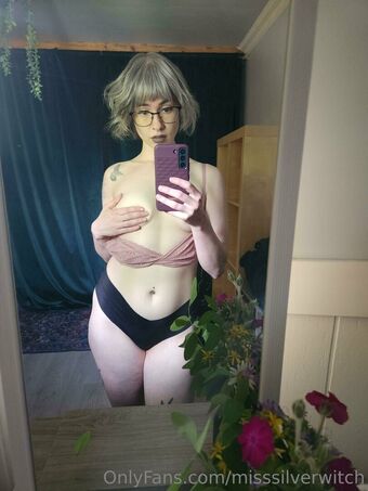 misssilverwitch Çıplak Sızıntıları OnlyFans Fotoğraf 20