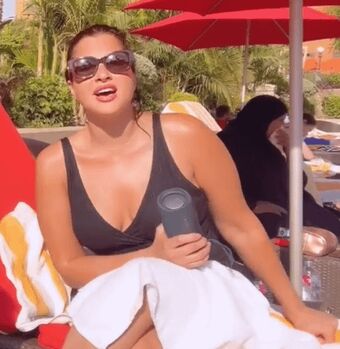 Mona Farouk Çıplak Sızıntıları OnlyFans Fotoğraf 5