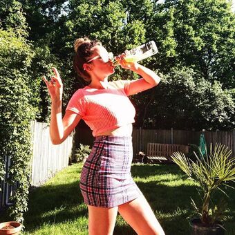 Munecat Çıplak Sızıntıları OnlyFans Fotoğraf 3