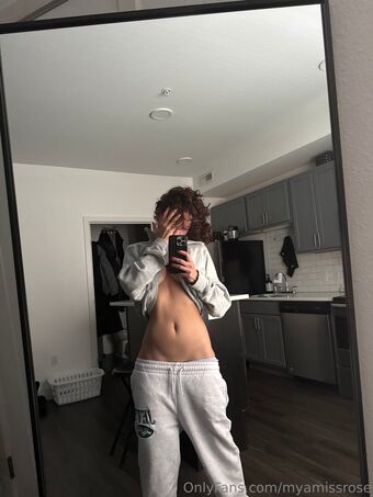 myamissrose Çıplak Sızıntıları OnlyFans Fotoğraf 2