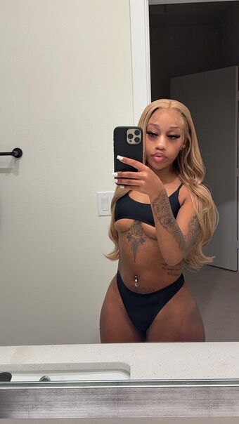 N.Dioraaa Çıplak Sızıntıları OnlyFans Fotoğraf 4