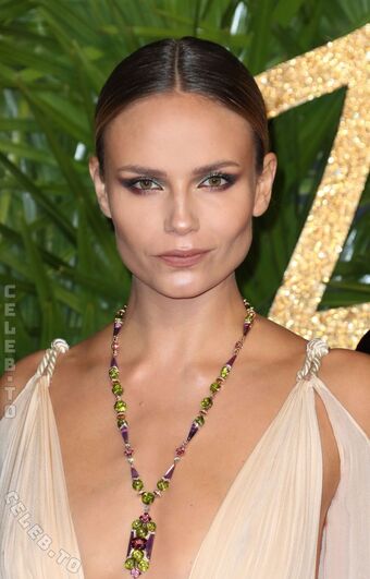 Natasha Poly Çıplak Sızıntıları OnlyFans Fotoğraf 71