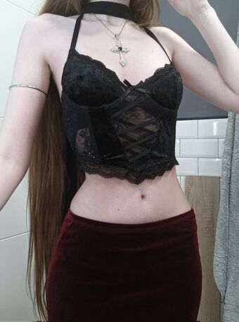 Nee.vrm Çıplak Sızıntıları OnlyFans Fotoğraf 17