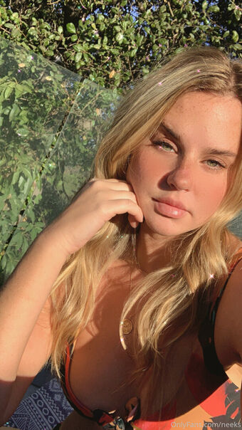 Neeks Çıplak Sızıntıları OnlyFans Fotoğraf 24