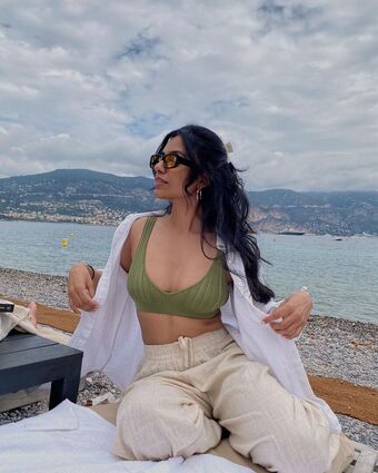 Neha Joy
