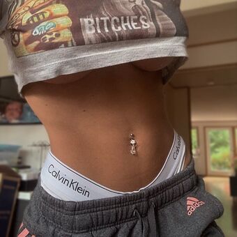 nelldelli Çıplak Sızıntıları OnlyFans Fotoğraf 9