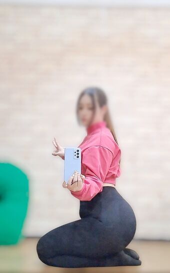Nene_booty