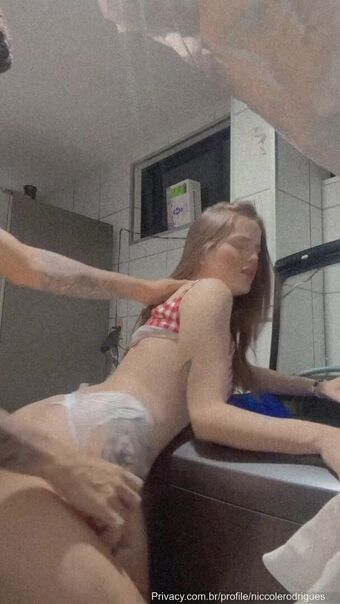 Nicole Rodrigues Çıplak Sızıntıları OnlyFans Fotoğraf 4