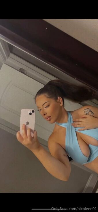 nicoleee01