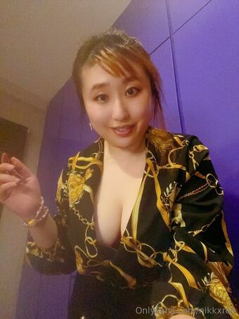 nikkxroo