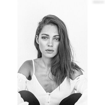 Nilam Farooq