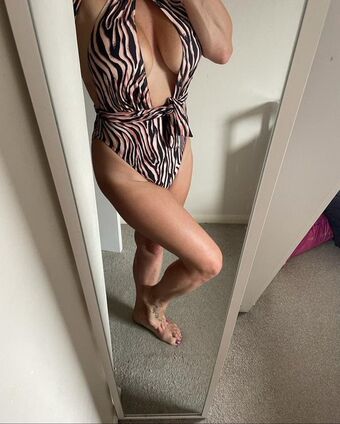 Nipsstrips Çıplak Sızıntıları OnlyFans Fotoğraf 14