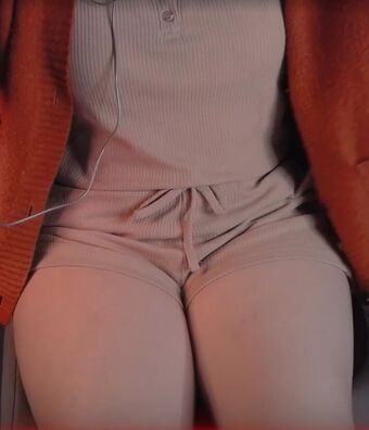 Nixi Asmr Çıplak Sızıntıları OnlyFans Fotoğraf 4