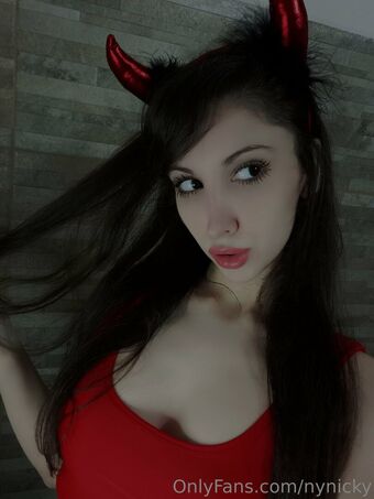 nynicky Çıplak Sızıntıları OnlyFans Fotoğraf 12